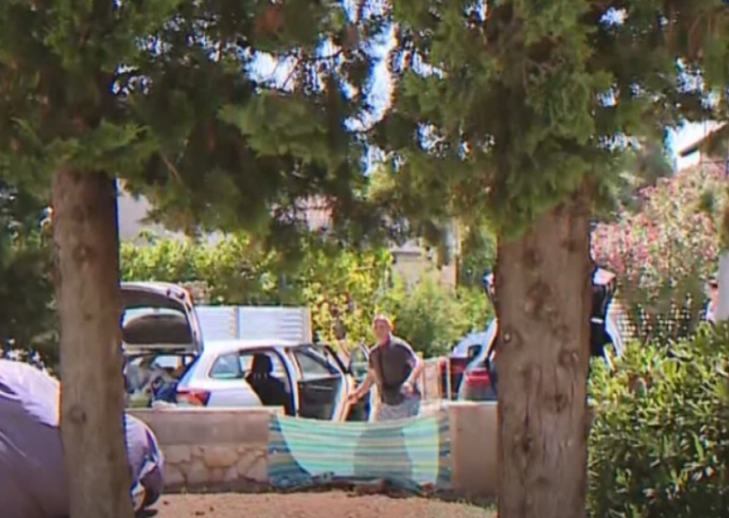 Pazite zašto su novinari napadnuti na Viru: Pratili su inspektore, a onda...