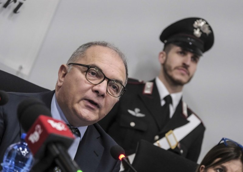 Talijanski tužitelj upozorava: Mafija nabavlja oružje s Balkana, ali i ukrajinske dronove