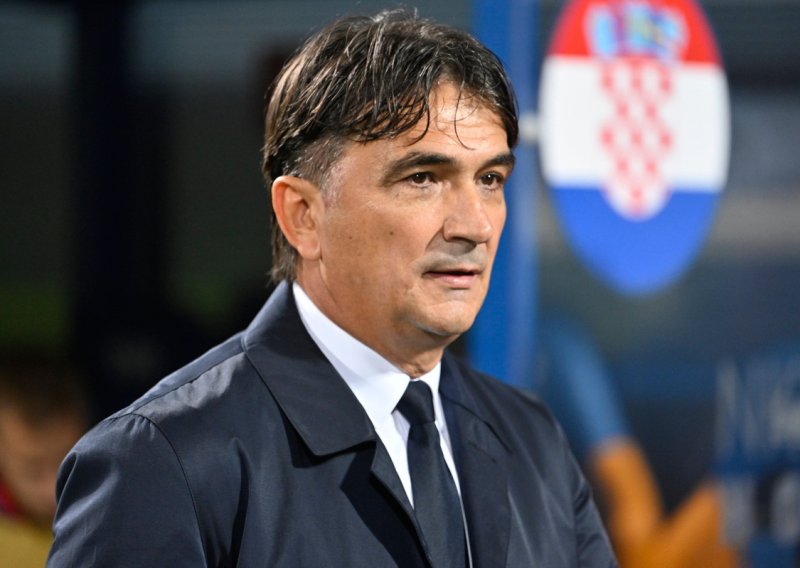 Zlatko Dalić u Veloj Luci bio i u društvu hrvatskih pjevača. Jedan od njih podijelio zajedničku fotku