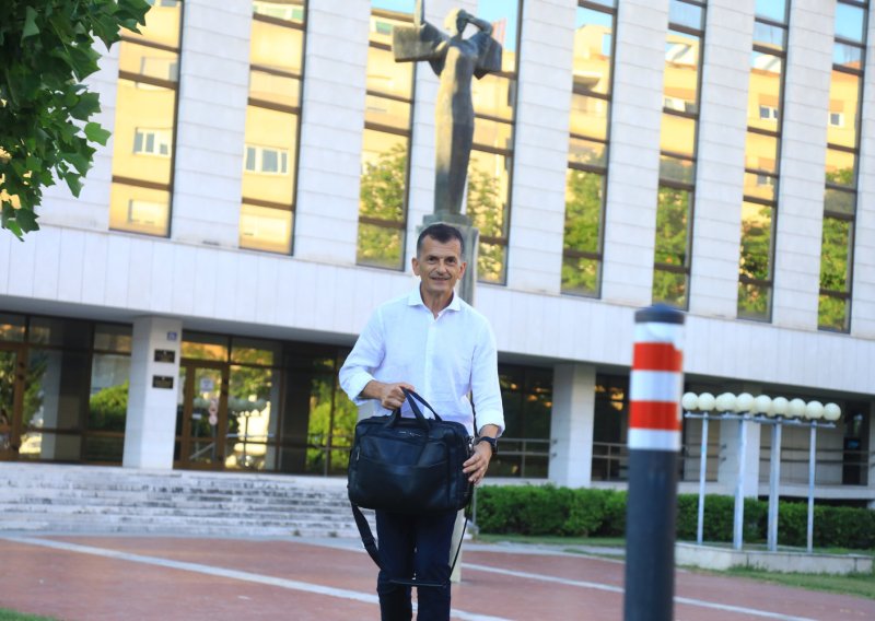 Odvjetnik Kerumova nećaka: 'Apsolutno ne podržavam ovakva spektakularna uhićenja'
