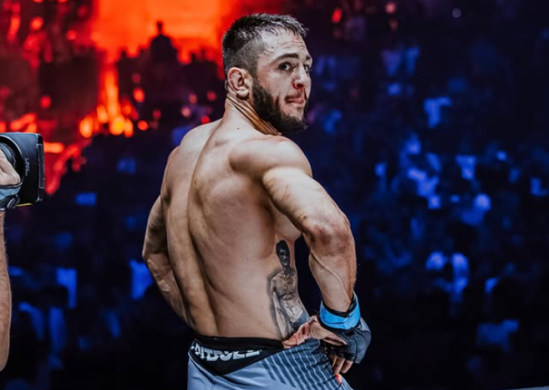 Beograd zanijemio: Miloš Janičić ekspresno poražen u svom UFC debiju