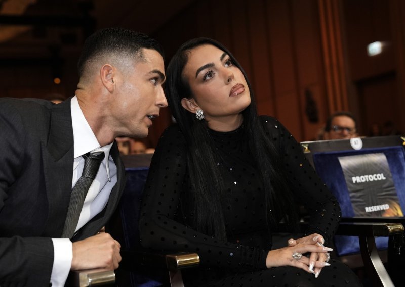 Ronaldo dao odgovor na kritike o tijelu zaručnice Georgine : 'Normalno je da ti zavide'