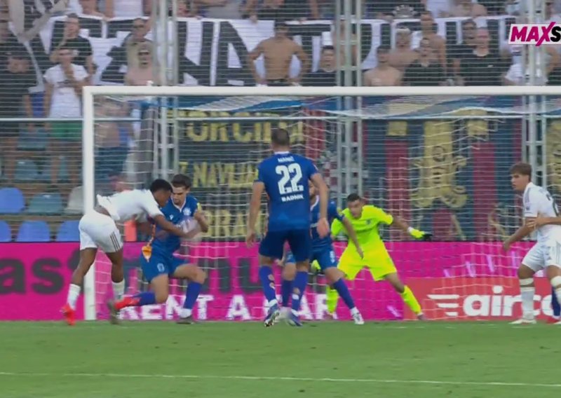 Hajdukovci su za ovo igranje rukom tražili penal: Pogledajte spornu situaciju