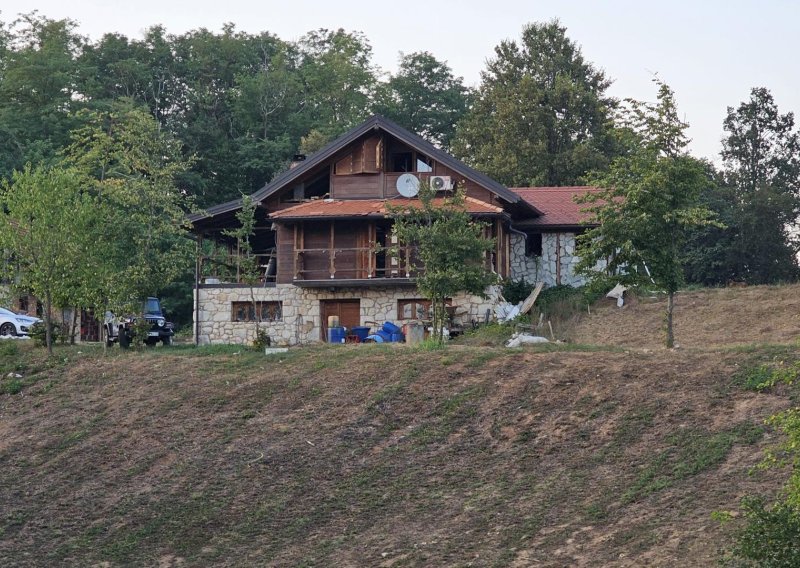 Eksplozija raznijela dnevni boravak kod Bosiljeva: 20-godišnjak se bori za život, policija objavila detalje