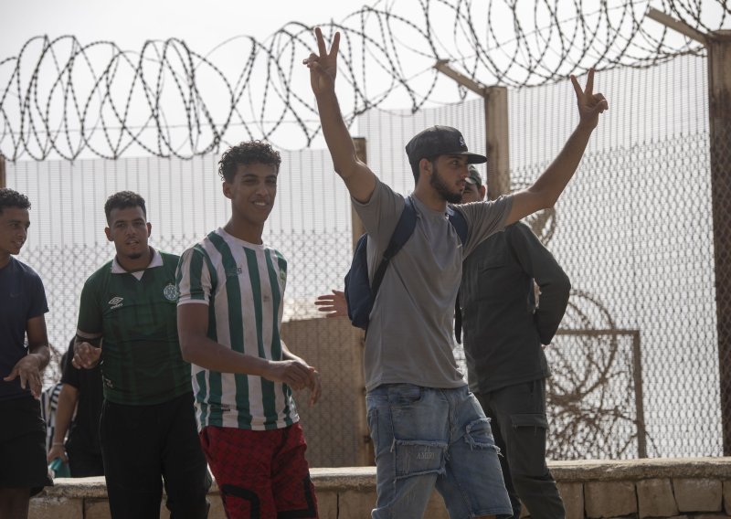Ceuta nakon migrantske krize: Stotine maloljetnih migranata luta ulicama