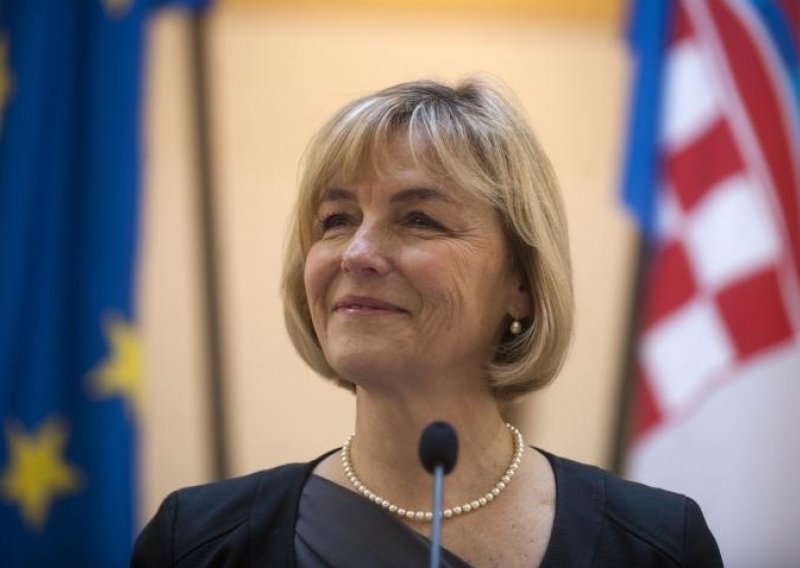 Pusić: Moguće zatvaranje nekih diplomatskih misija