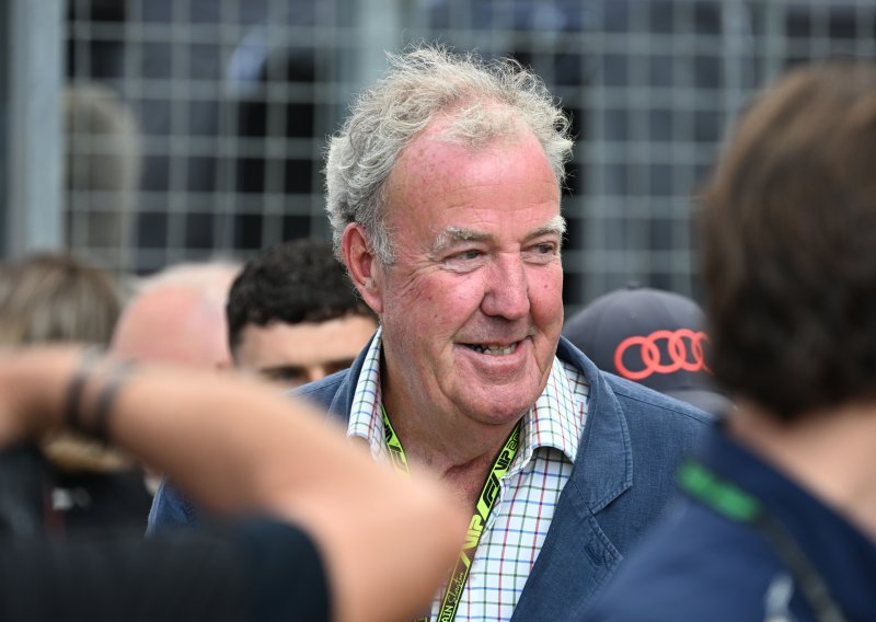 Jeremy Clarkson nakon testa poručio: 'Ovo je najgluplji automobil koji sam ikad vozio'