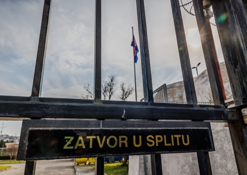 Drama u splitskom zatvoru: Iz ćelije sukljao dim, zatvorenici premješteni na sigurno