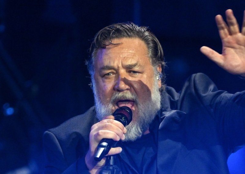 Gladijator se vraća u formu: Russell Crowe u 62. godini istopio 25 kilograma