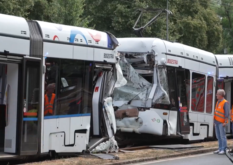 Sudar tramvaja u Njemačkoj: Najmanje 25 ozlijeđenih, 10 u teškom stanju