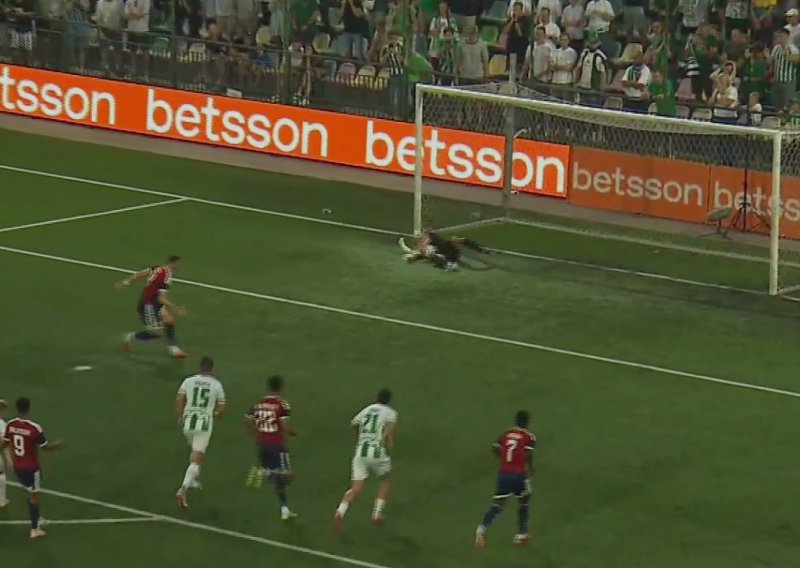 Propuštena prilika: Pogledajte kako je Šego promašio penal za 2:0 Hajduka
