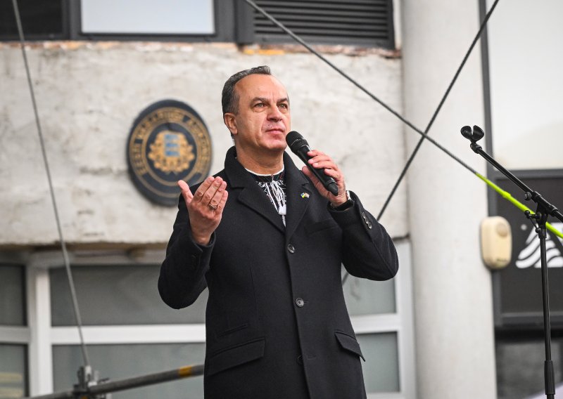 Zelenski smijenio veleposlanika Ukrajine u Hrvatskoj