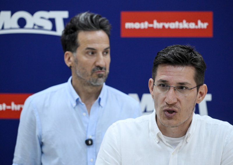 Most o ekološkoj katastrofi u Lici: Ovo je nacionalna veleizdaja, proglasite izvanredno stanje!