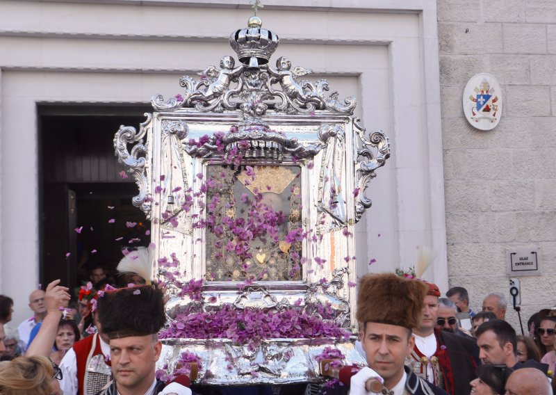 Hodočašće u Dalmaciji povodom Gospe: Policija najavila posebne prometne mjere
