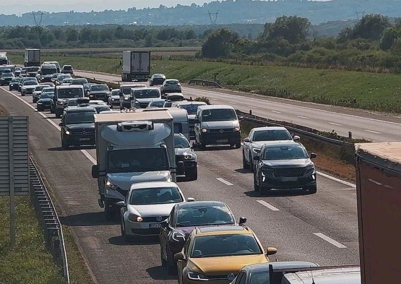 Teška nesreća na A1 kod Lučkog: Autocesta otvorena, kolone kilometarske