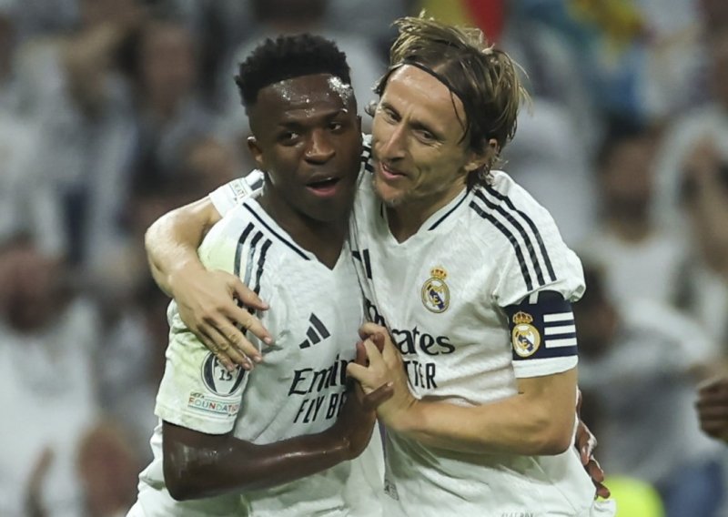 Vinicius potpisao novi ugovor s Realom, a Luka Modrić svojom reakcijom sve oduševio