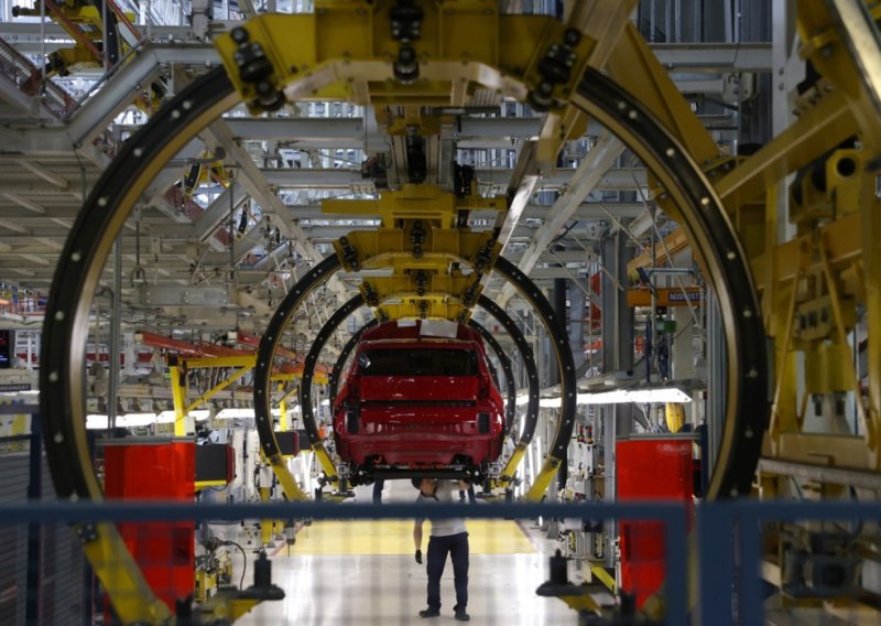 Europska autoindustrija povlači očajničke poteze: Konkurenti postaju partneri?