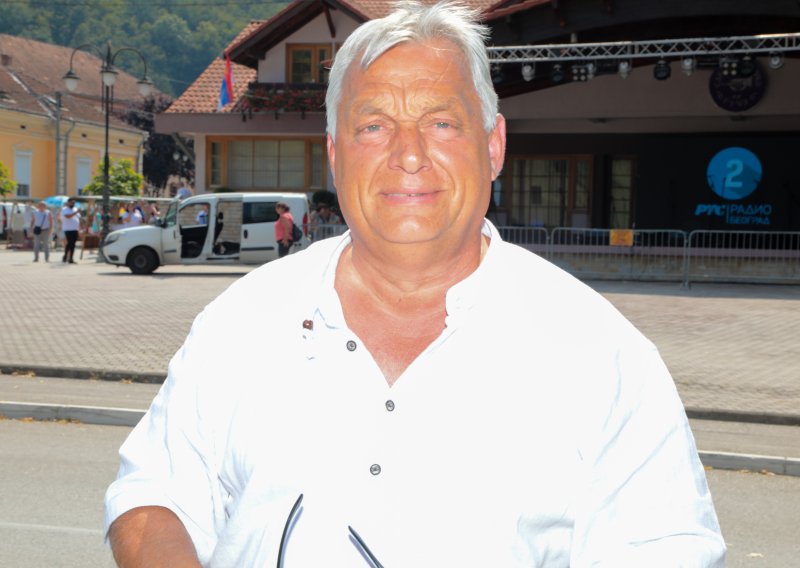 Orban u Srbiji: Došao na festival trubača, naručio ćevap, pivo i svadbarski kupus