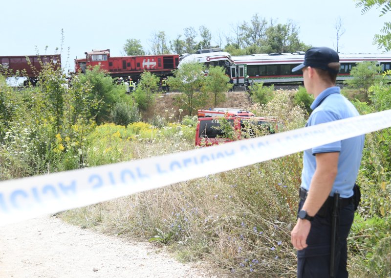 Ministarstvo zdravstva o sudaru vlakova: Šest putnika je teško ozlijeđeno, 14 lakše
