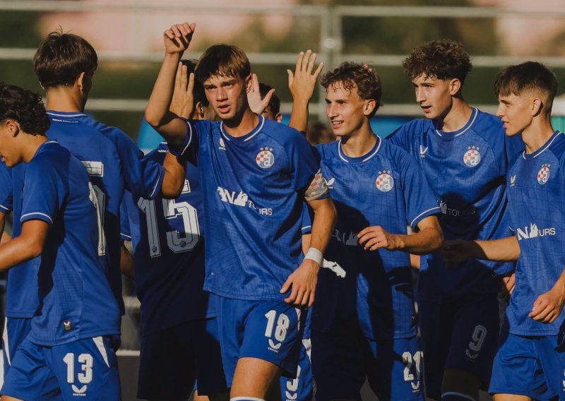 Dinamo ostao bez trofeja na Ramljaku: Ajax slavio u finalu na Maksimiru