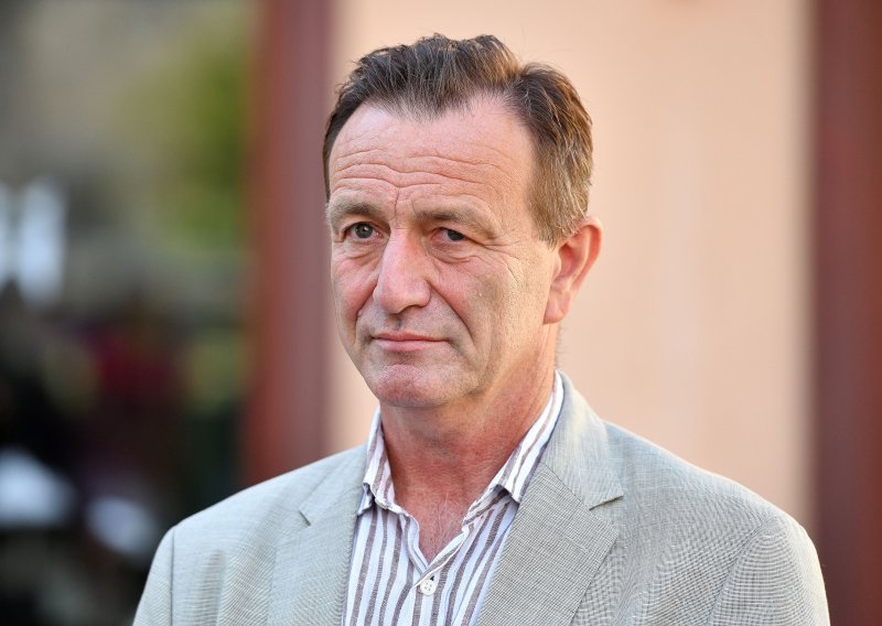 Bosilj upozorava: 5000 tona opasnog otpada iz Gospića nalazi se i u Varaždinu