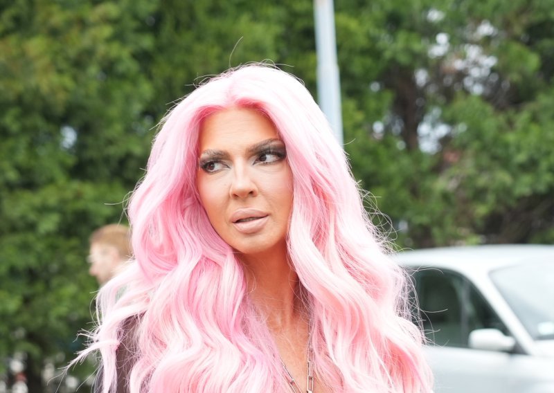 Jelena Karleuša objavila video i poslala poruku Hrvatima: Tvrdi da su snimke njezinih izjava montirane