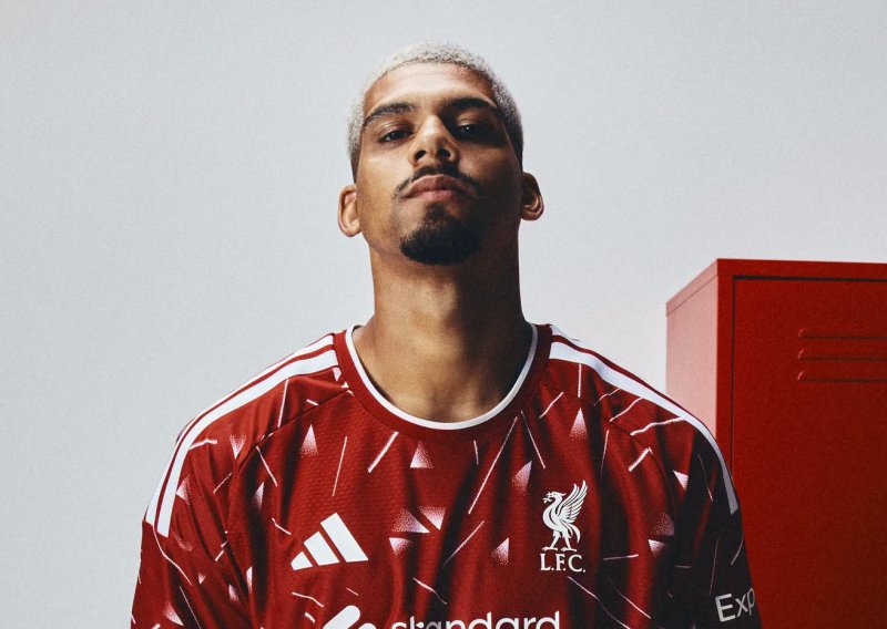 Barcelonin kapetan službeno predstavljen u Liverpoolu