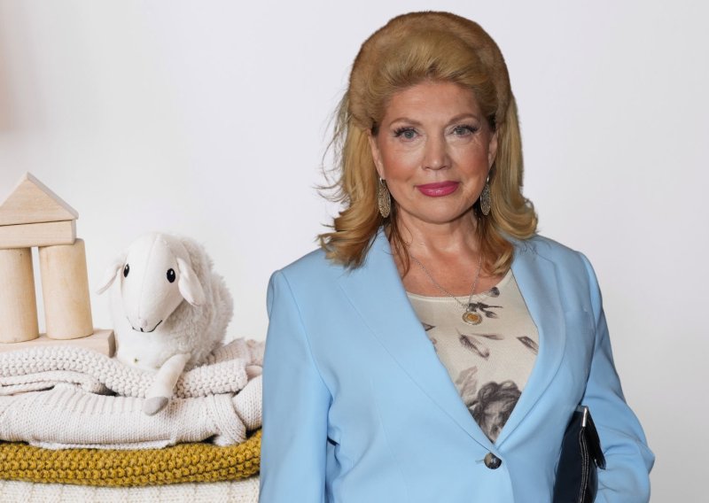 Suzana Mančić prvi put o unuku, priznala zašto u bolnici nije pustila ni suzu
