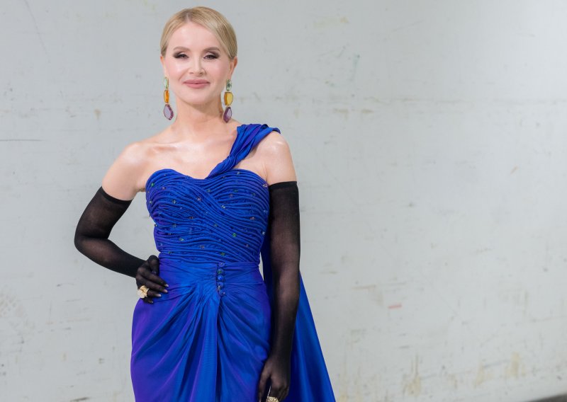 Danijela Martinović vratila se svom prepoznatljivom izdanju: Komplimenti samo stižu