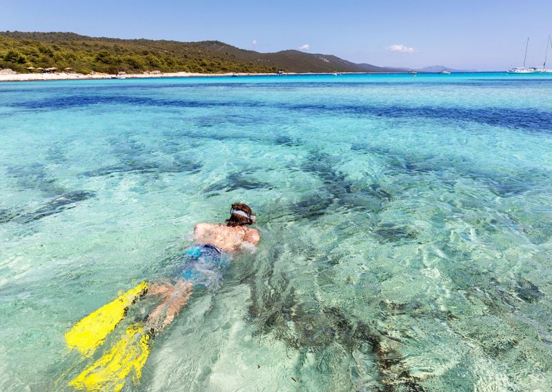 Za ovakvim plažama tragamo na drugom kraju svijeta, a jedna se krije na našem Jadranu