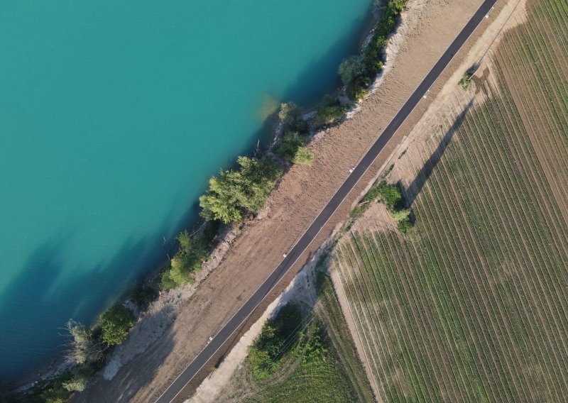 Do 'Turopoljskog mora' na dva kotača: Nova atraktivna staza za bicikliste i pješake uz jezero Čiče