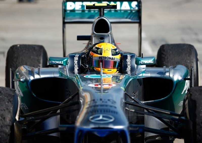 Hamilton: Gotovo je s borbom za naslov prvaka