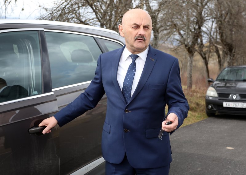 Progovorio i bivši gradonačelnik Gospića: 'Sve se dogodilo pod pokroviteljstvom državne mafije iz Zagreba'