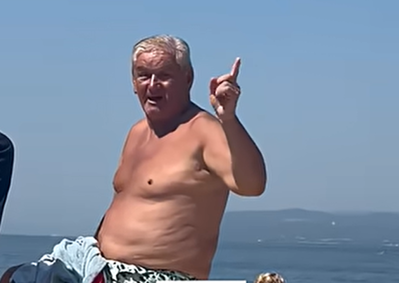 Mostarski liječnik vrijeđao kupače u Makarskoj: 'Što ne idete u Tursku, balije!'