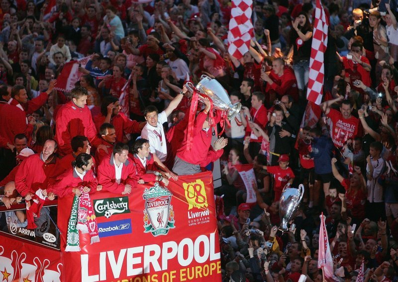 Posrnuli Liverpool počeo pripreme za slavlje naslova?!