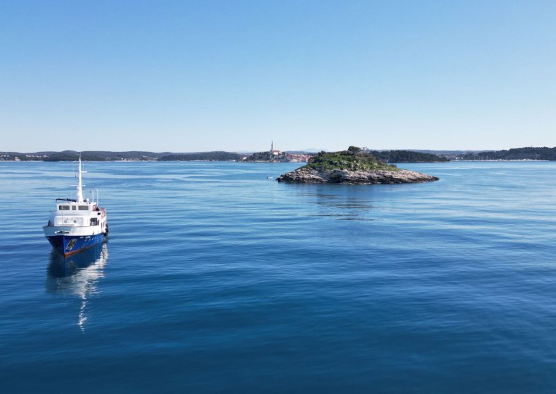 Brojni su pritisci na Jadran: IRB znanstvenici ih istražuju u sklopu međunarodnog projekta