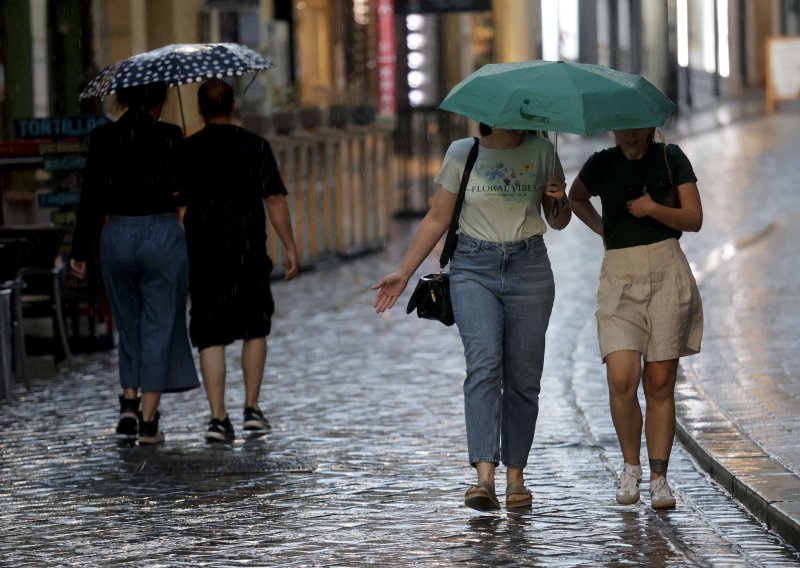 Hrvatska još kuha na 40 stupnjeva, ali stiže veliki preokret: Temperature bi mogle pasti i za desetak stupnjeva