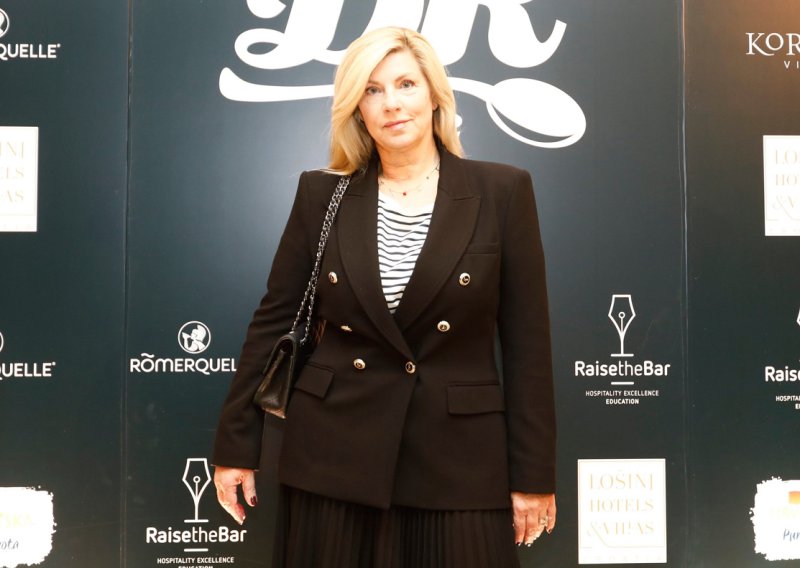 Znate li kako izgleda suprug Suzy Josipović Redžepagić? Par je nedavno uživao u Francuskoj