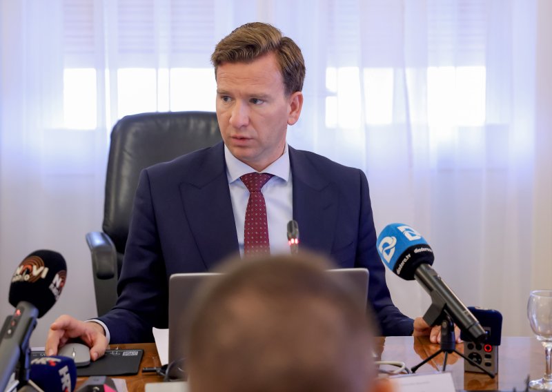 I zadarski župan komentirao ilegalan otpad: 'Ne zaslužuju ni disati hrvatski zrak ni piti hrvatsku vodu'