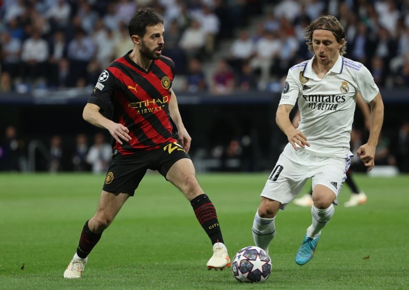 Real je doveo veliko pojačanje, ali odmah se spominje Modrić: 'Trebat će mu pomoć'