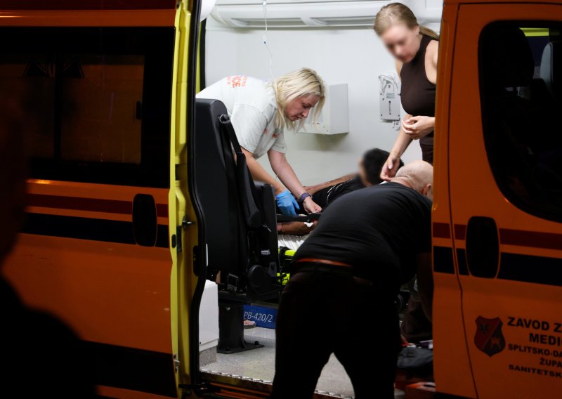 Dignuti svi splitski plastični kirurzi: Devetnaest ljudi je ozlijeđeno