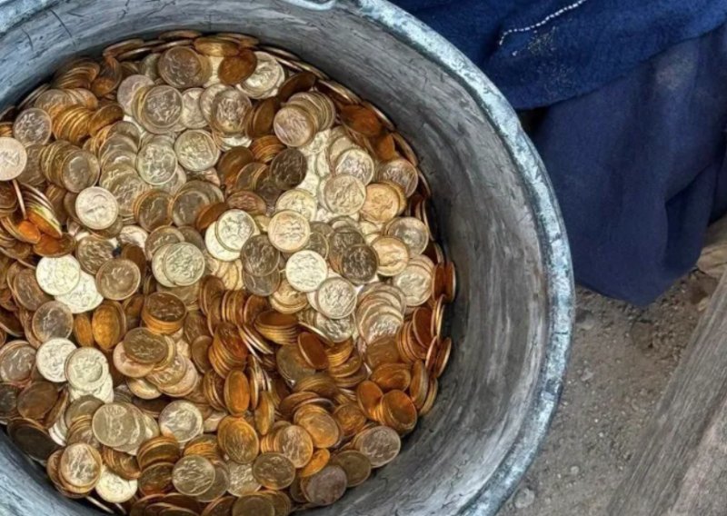 U zidovima podruma pronašli basnoslovno blago: 'Samo smo iskapali kanalizacijsku cijev'
