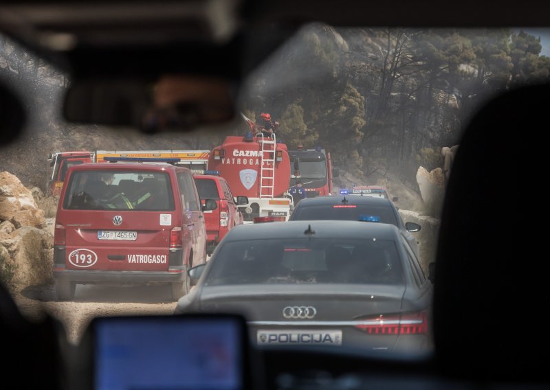 Zbrajaju se posljedice požara kod Omiša: 'Situacija se postupno normalizira'