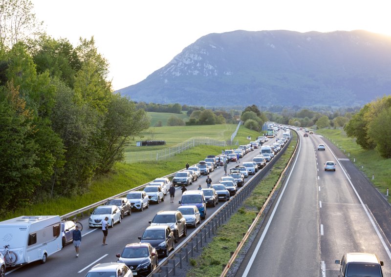 Vozite kroz Sloveniju? Ovo je jedna od kazni koju turisti najlakše zarade