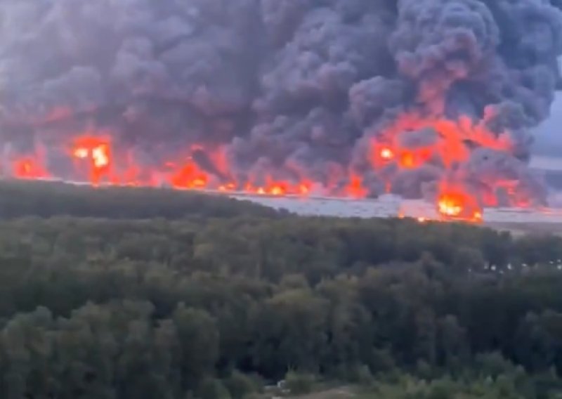 VIDEO Jedan od najvećih napada na Moskvu: Gori golemi logistički centar