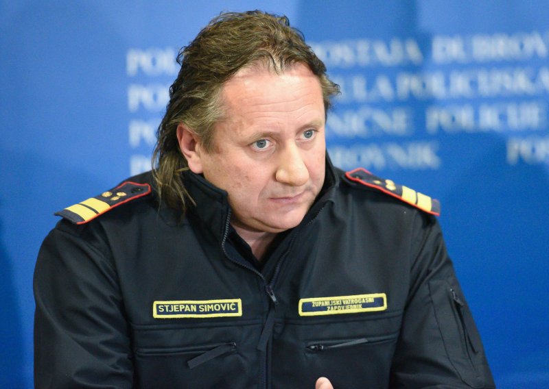 Dubrovački vatrogasni zapovjednik upozorava: 'Da se vatra okrenula prema bolnici, imali bismo Omiš'