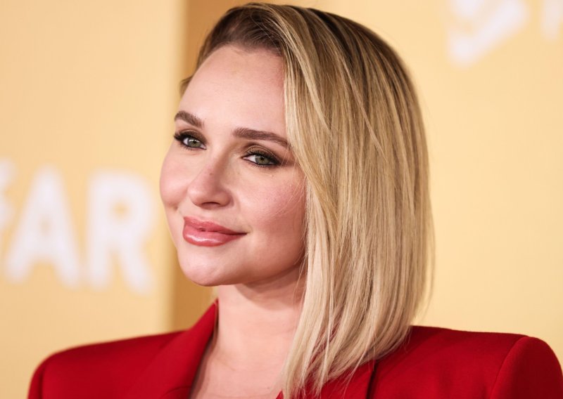 Novi detalji nakon smrti Hayden Panettiere: Oglasili se redatelj i odvjetnik bivšeg dečka, majka na meti kritika