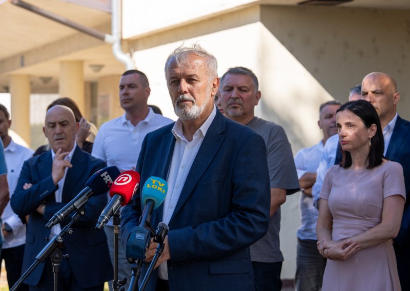 Članovi valadajuće koalicije: HDZ stoji iza Gospića