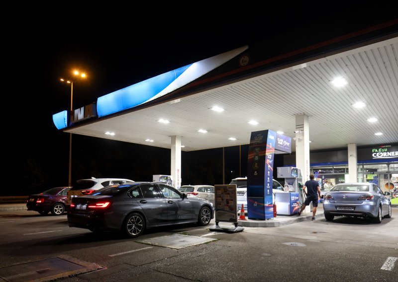 Gorivo od ponoći osjetno poskupjelo: Evo koliko ćete sada platiti puni spremnik