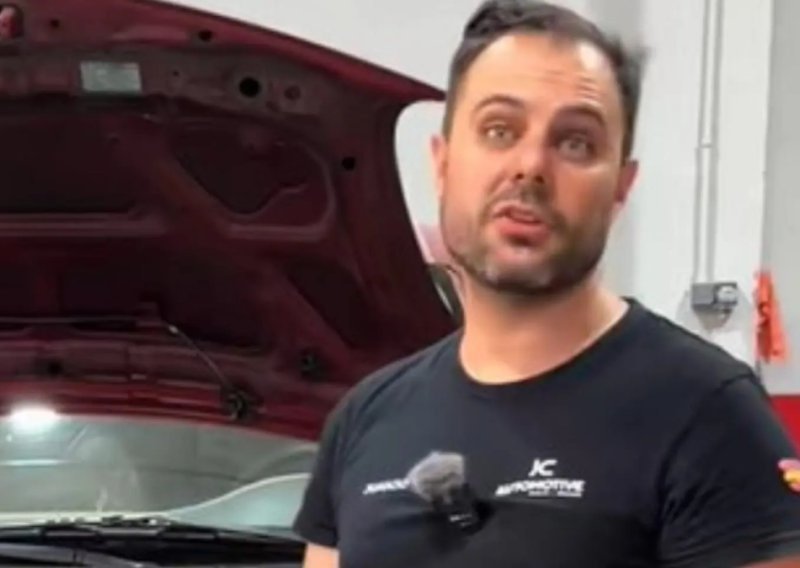 Mehaničar pokazao 20 godina star automobil pa donio jasnu presudu: 'Napravljen je da traje cijeli život'
